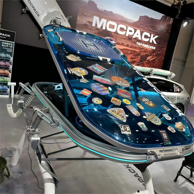 Vakum membentuk lembaran polikarbonat